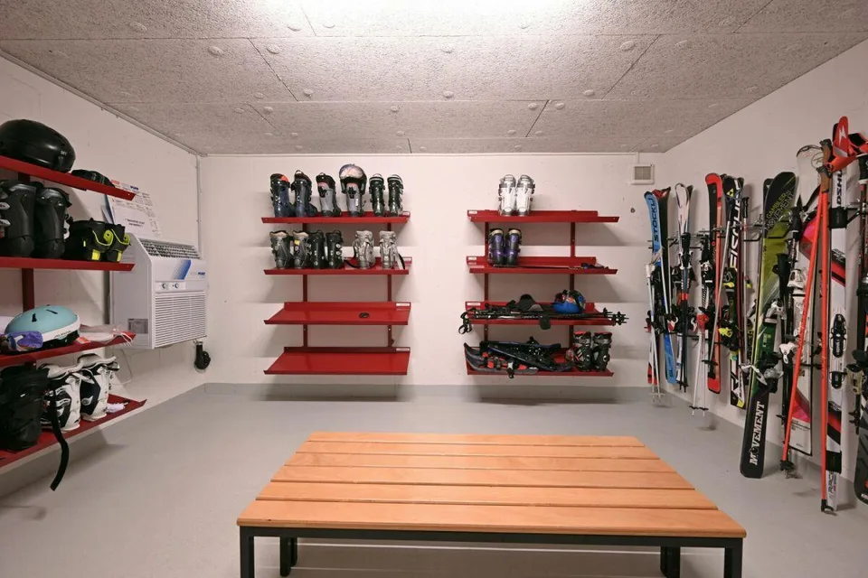 Charmante 3.5-Zimmer-Maisonettewohnung mit Galerie an Hanglange