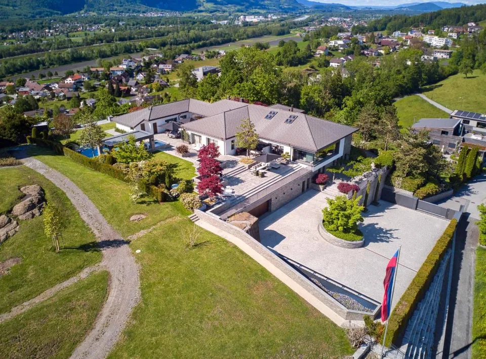 Villa Gamprin: Diskreter Luxus, sicherer Wert.