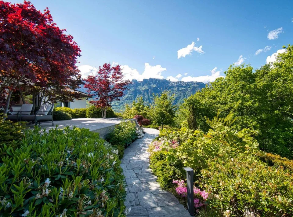 Villa Gamprin: Diskreter Luxus, sicherer Wert.