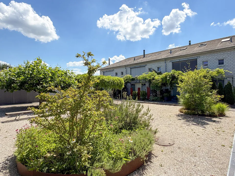 Maison de rangée avec jardin, Hofsiedlung Dorfmatte Rubigen