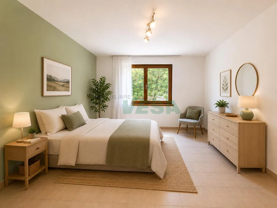 Elegante e spaziosa villa con appartamento bilocale e grande giardino