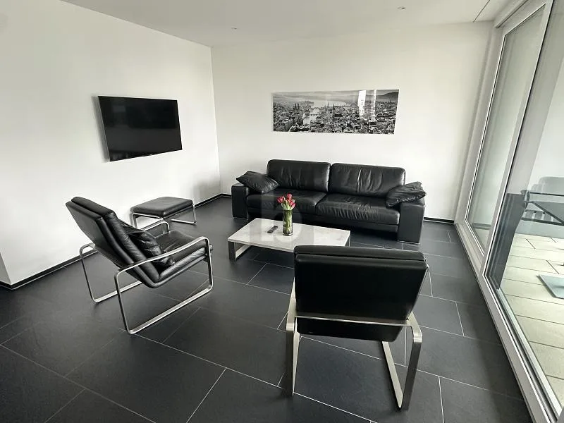 STILVOLL MIT EINZIGARTIGER 360° DACHTERRASSE