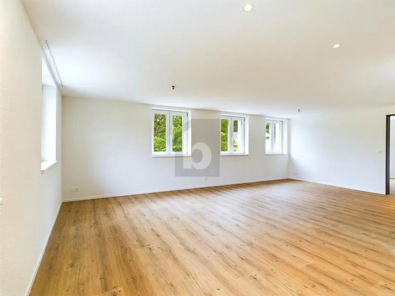 Lussuoso con balcone e vista sul verde!