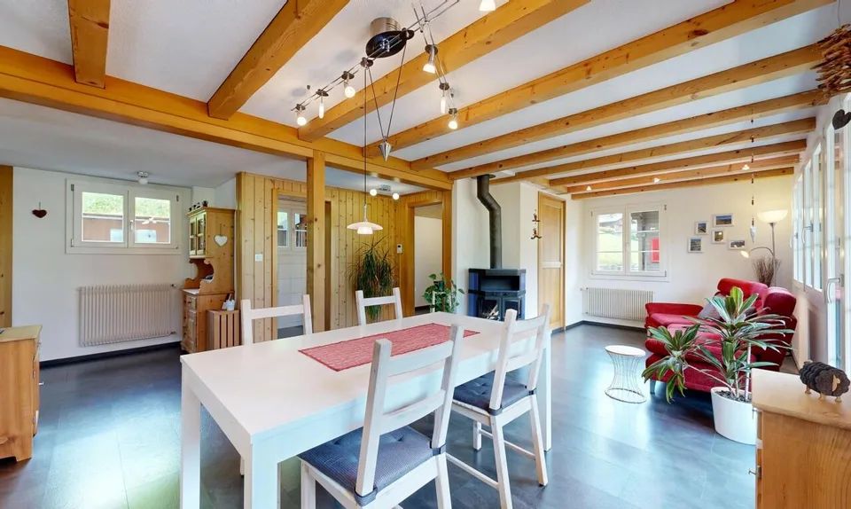 Family-friendly living with separate apartment and mountain panorama