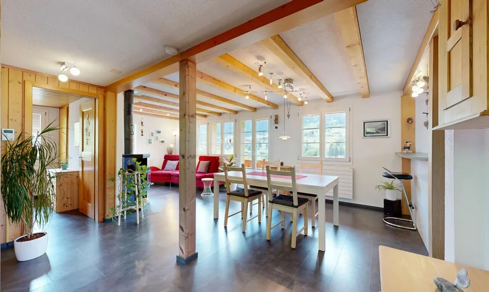 Family-friendly living with separate apartment and mountain panorama