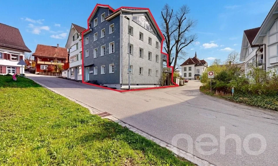 Versatile property with annex apartment in idyllic natural setting