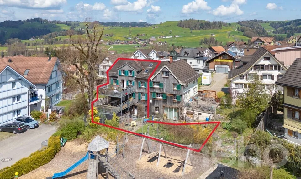 Vielseitige Liegenschaft mit Einliegerwohnung in idyllischer Naturlage