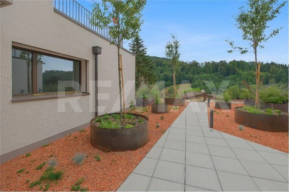 Hochwertiges Terrassenhaus - neu, flexibel und aussichtsreich