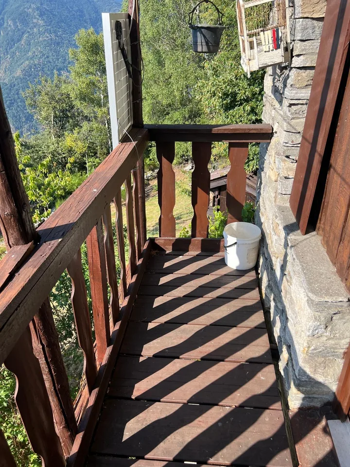 Un refuge dans les montagnes du Tessin – Rustico avec vue imprenable