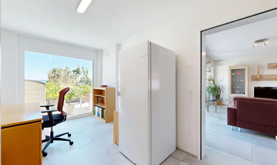 Exklusive 4.5-Zimmer-Terrassenwohnung mit grosszügigem Aussenbereich