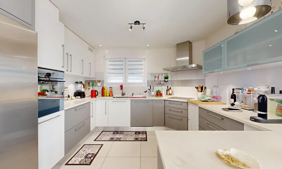 Magnificent villa with garden in Goumoens-la-Ville