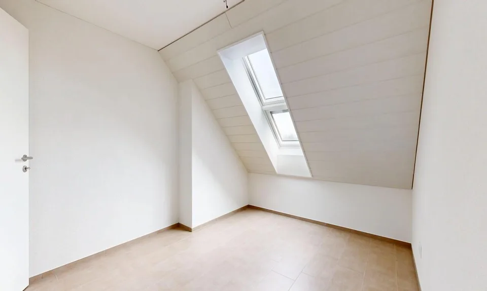Modern 4.5-room attic apartment in a central and yet quiet location