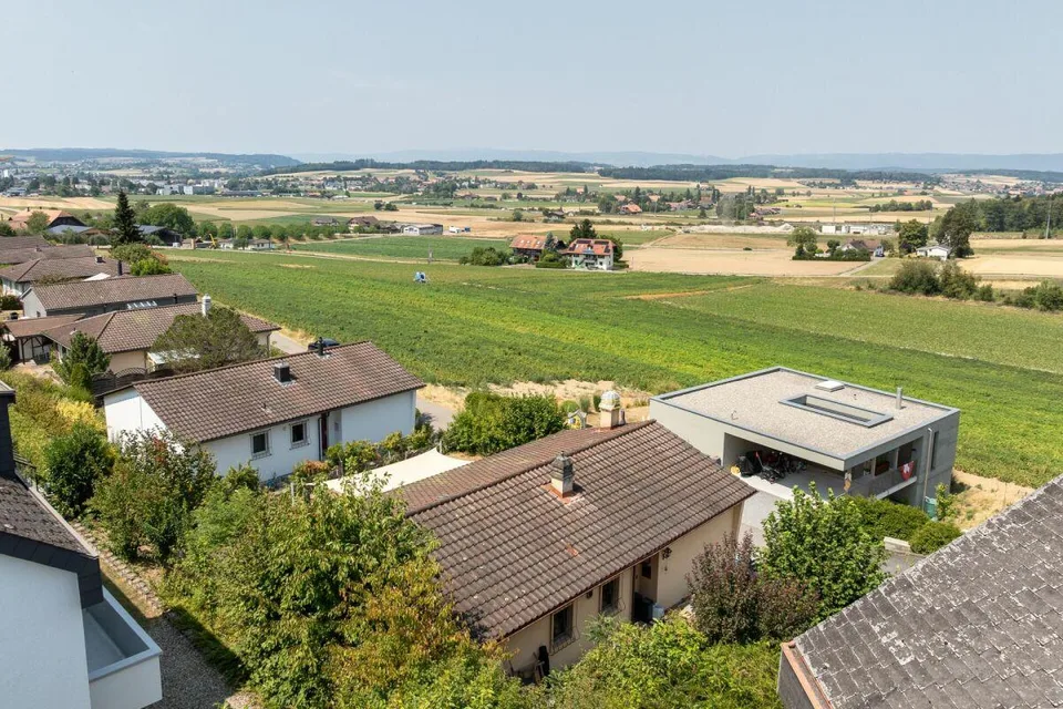 Freistehendes Einfamilienhaus mit unverbaubarer Aussicht