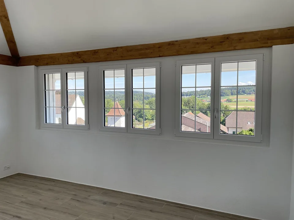 Helle 4.5 Zi. Wohnung in der ehemaligen Uhrenfabrik Wolfwil
