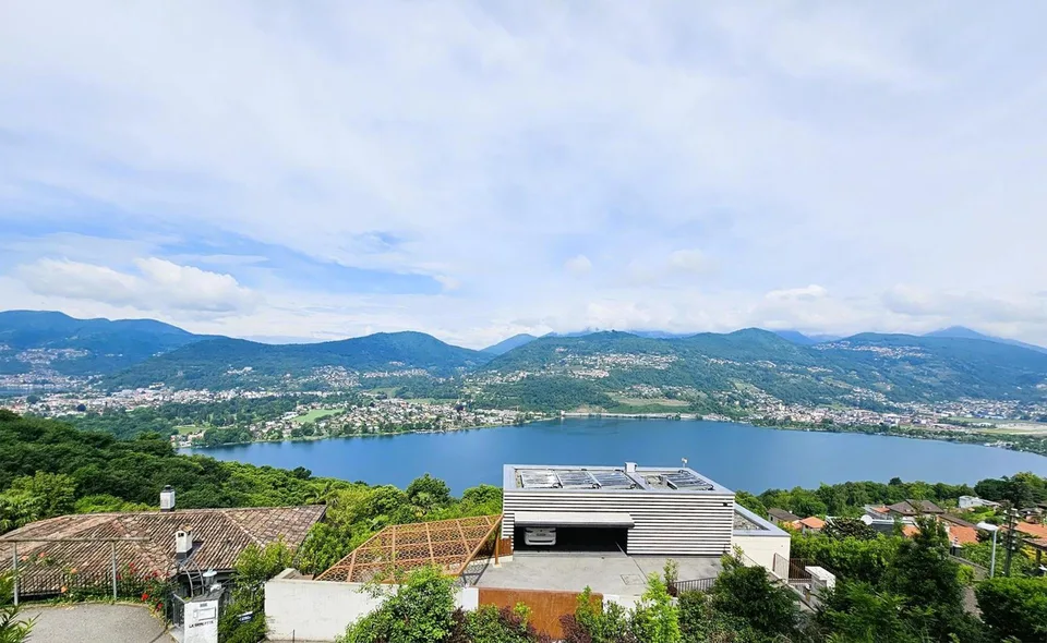 Terreno edificabile con vista mozzafiato sul Lago di Lugano – Monta...