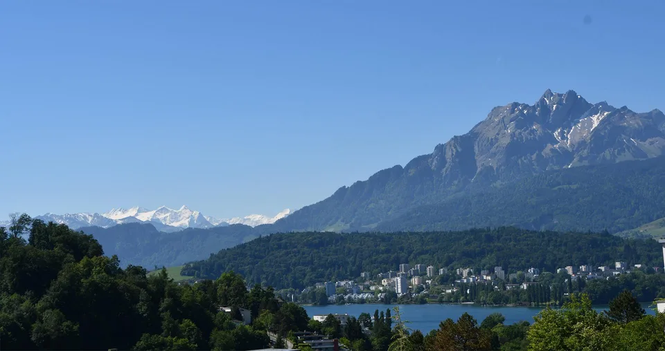 Wohnen mit Aussicht - 157m² - 4.5Zi-Whg