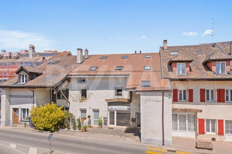 Nel centro del villaggio: 207 m² abitabili, 5,5 locali