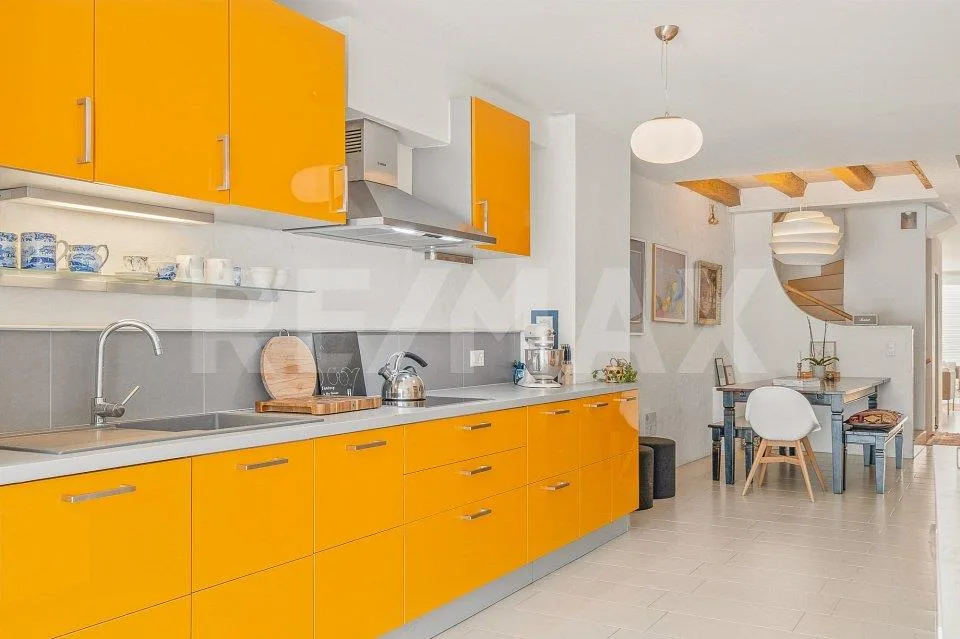 Nel centro del villaggio: 207 m² abitabili, 5,5 locali