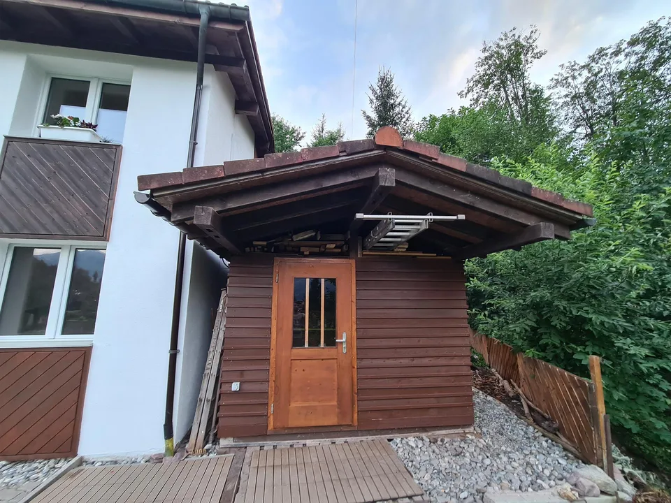 Frisch renoviertes Einfamilienhaus mit idyllischem Garten