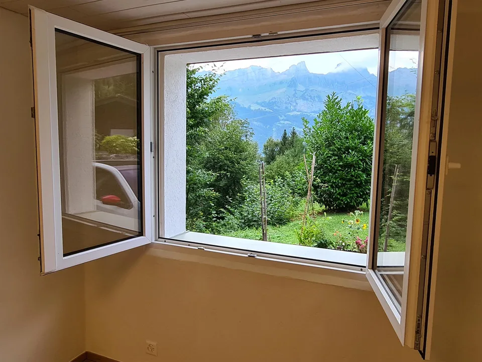 Frisch renoviertes Einfamilienhaus mit idyllischem Garten