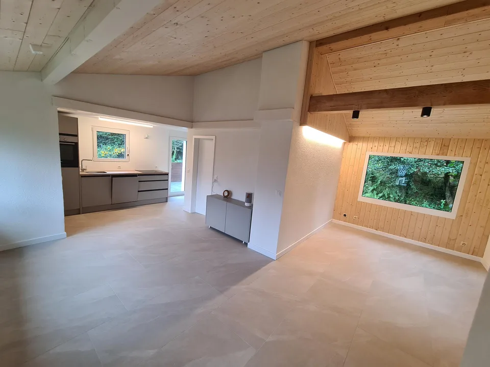Frisch renoviertes Einfamilienhaus mit idyllischem Garten