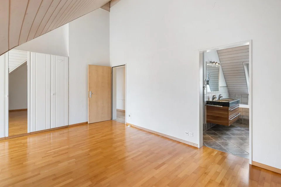 Wohnen wie im Einfamilienhaus: mit Dachterrasse und viel Privatsphäre