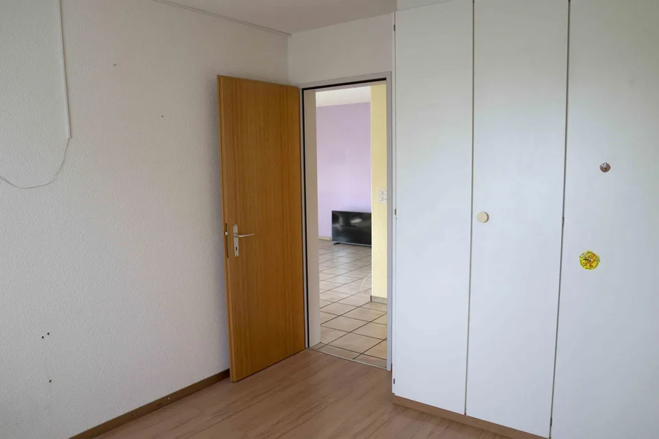 "4.5-Zimmer-Wohnung mit 2 Einstellhallenplätzen in Rüegsauschachen