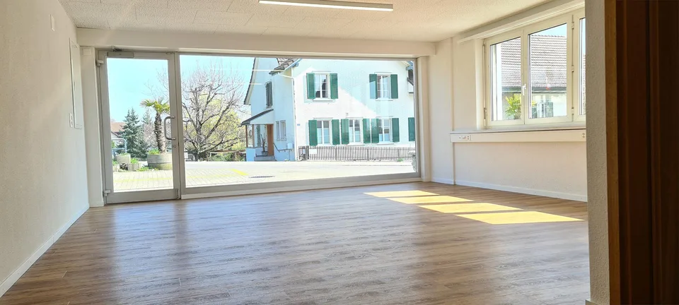 Attraktives Verkaufslokal an der Hauptstrasse