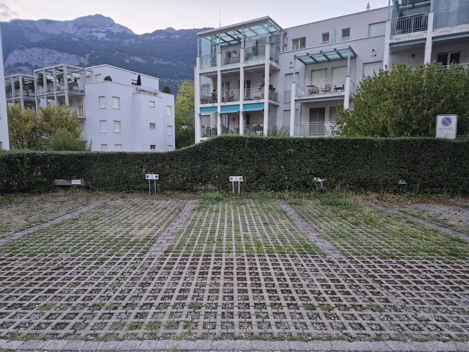 Aussenparkplatz