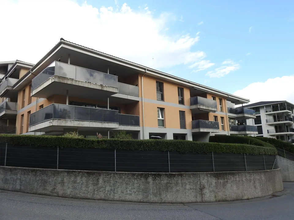 Einstellplatz zu vermieten in Thusis