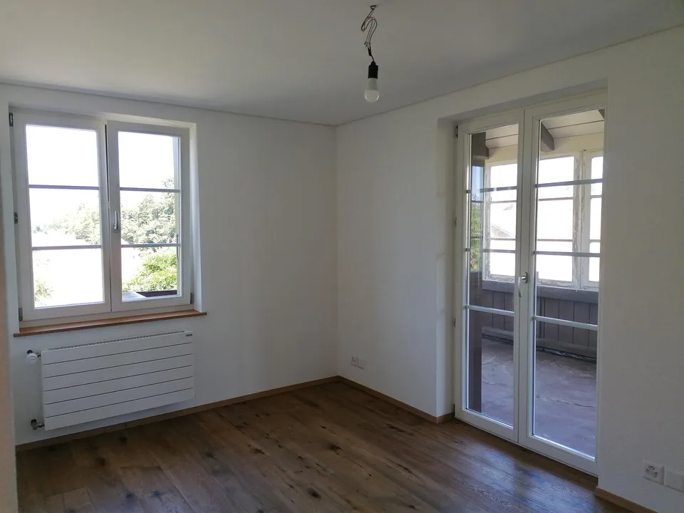 Ein 4 Zimmer Bijou zu vermieten, mit ringsum Balkone