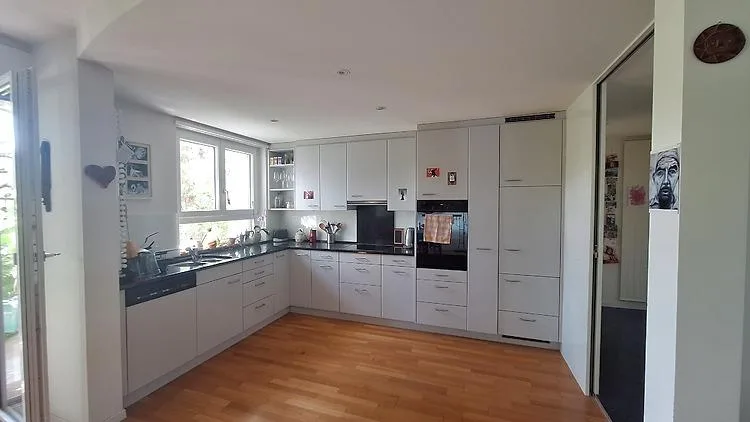 3½ ZI-WOHNUNG IN ZÜRICH - KREIS 10 HÖNGG, MÖBLIERT, TEMPORÄR