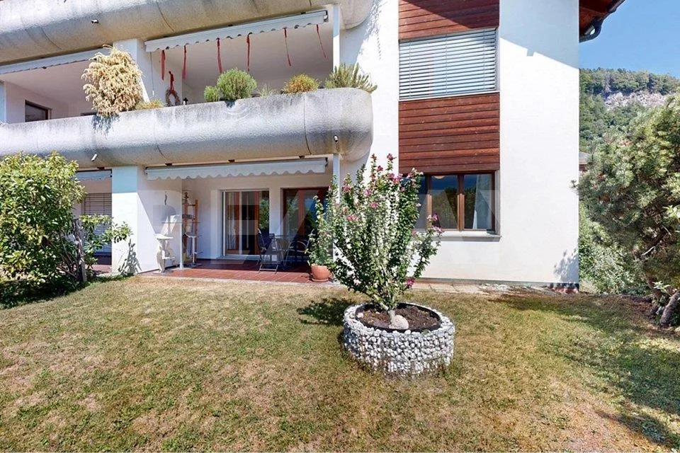 3½ Zimmerwohnung im Erdgeschoss mit Fernsicht