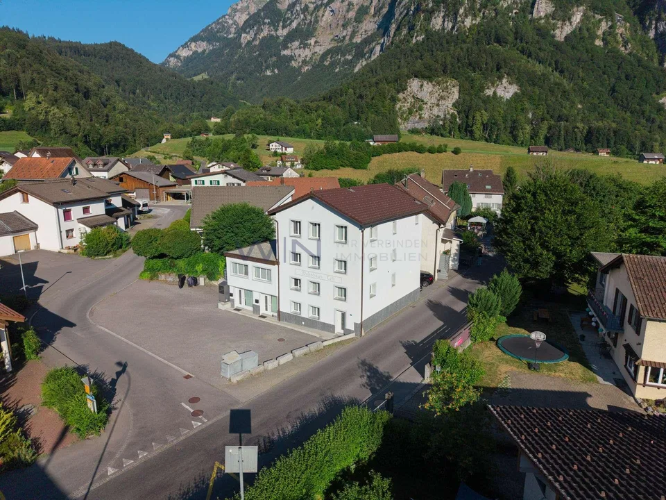 10 vermietete Einheiten auf Neubau-Niveau
