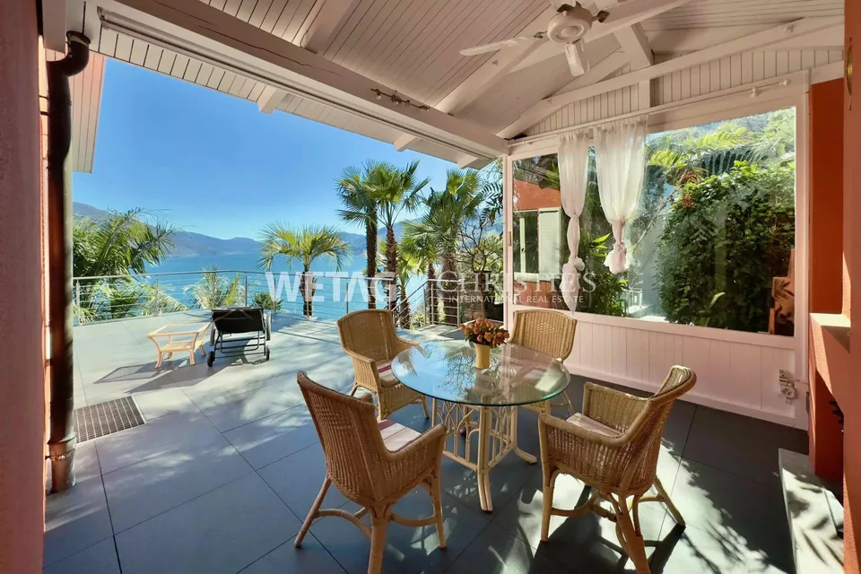 Exklusive Villa mit herrlichem Seeblick & idyllischem Garten in Brissago zu verkaufen, auch ideal als Ferienresidenz