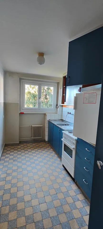 Vacallo, appartamento 3.5 locali con balcone da ristrutturare