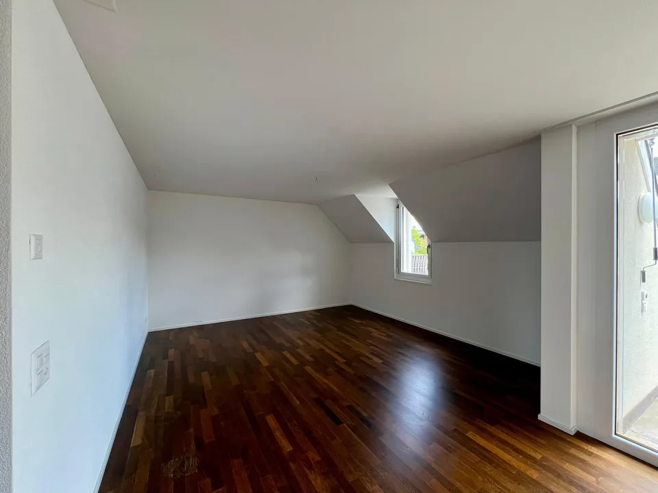 Moderne 3.5-Zimmer Wohnung an ruhiger Lage