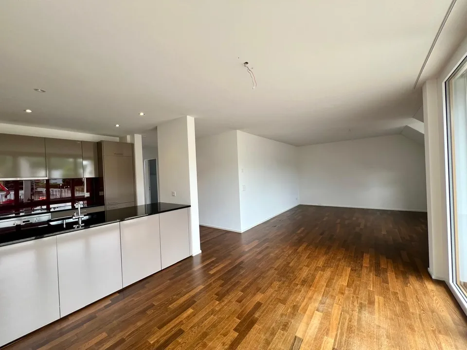 Moderne 3.5-Zimmer Wohnung an ruhiger Lage