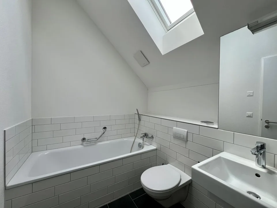 Moderne 3.5-Zimmer Wohnung an ruhiger Lage