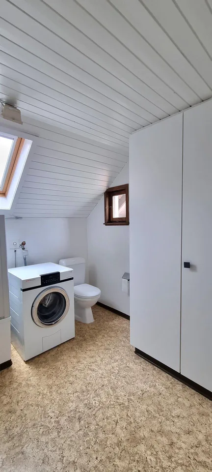 Nicht 08/15 – 3.5 Zimmer mit Balkon, Garten und Weitsicht