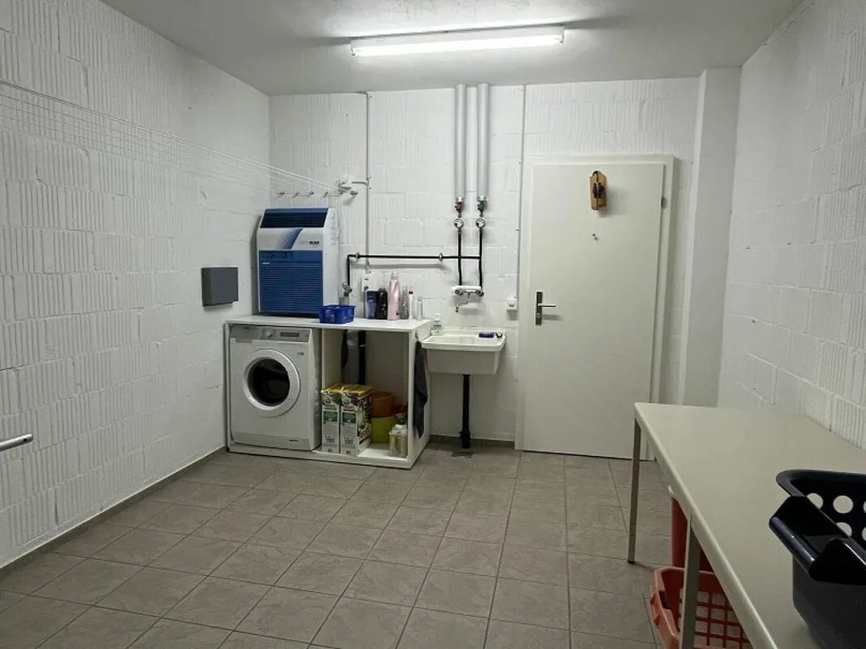 Exklusive Erdgeschosswohnung mit riesigem Balkon und toller Aussicht
