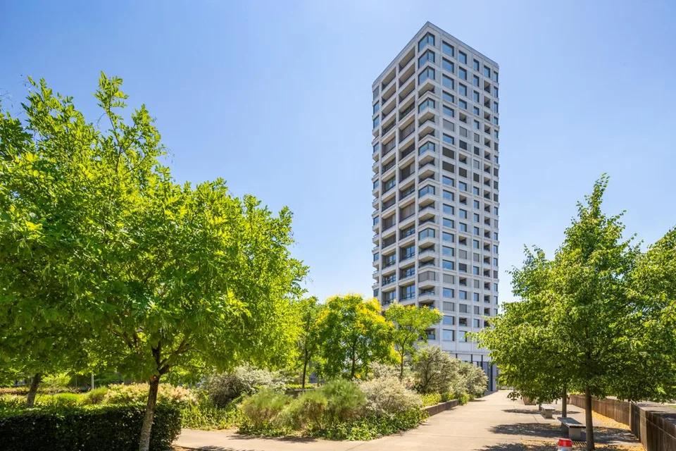 Zürich-West: hochwertig und modern wohnen im Zölly-Turm