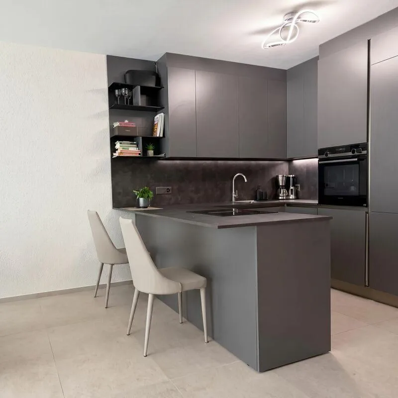 Magnifico 3.5 locali nel Resort residenziale di Cadro