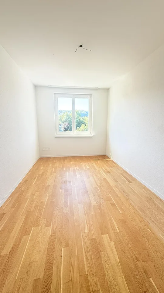 An ruhiger und sonniger Lage mit Weitsicht ins Grüne