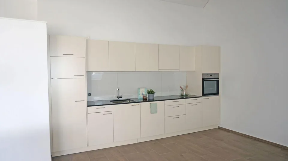 2.5-Zimmer-Dachwohnung im Grünen - Schützewisstrasse 5