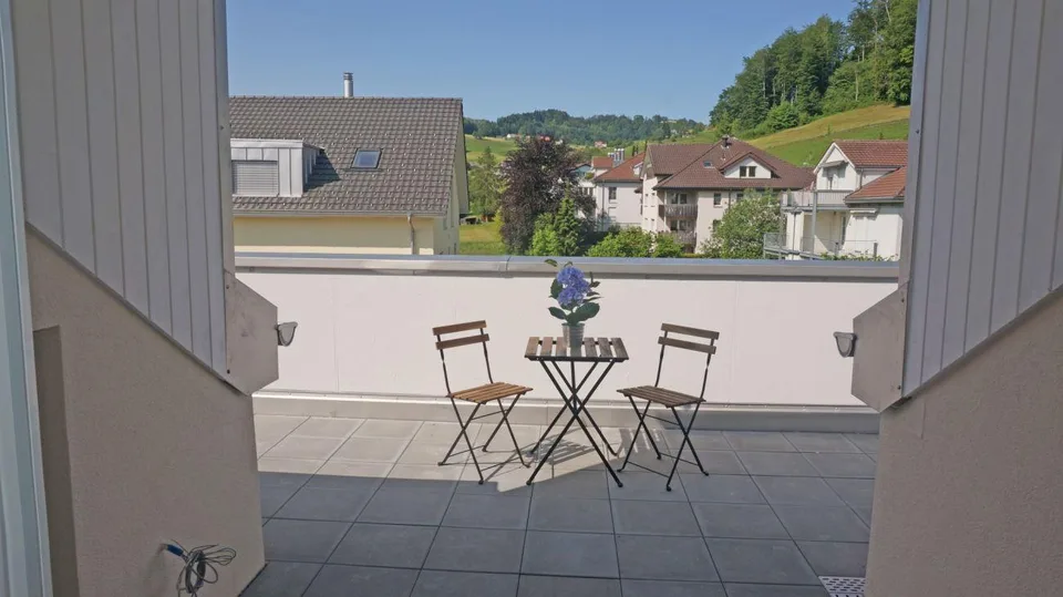 2.5-Zimmer-Dachwohnung im Grünen - Schützewisstrasse 5