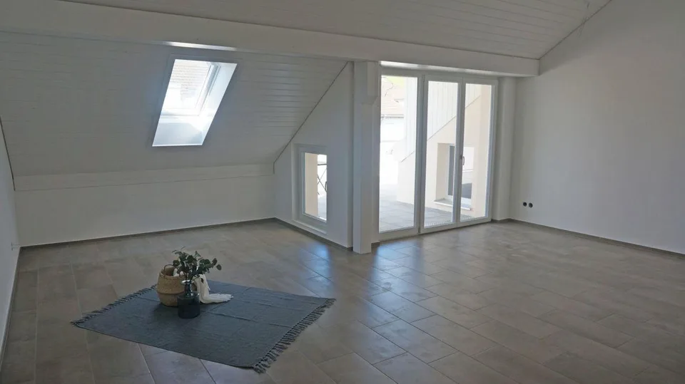 2.5-Zimmer-Dachwohnung im Grünen - Schützewisstrasse 5