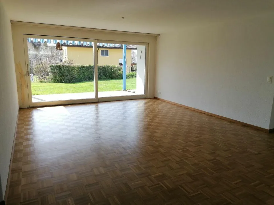 4.5 Zimmer-Parterrewohnung mit Blick ins Grüne