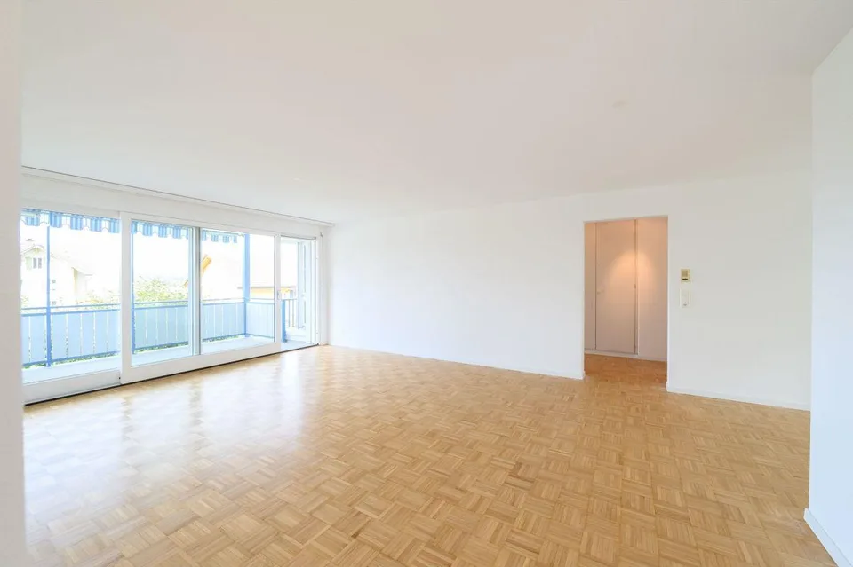 4.5 Zimmer-Parterrewohnung mit Blick ins Grüne