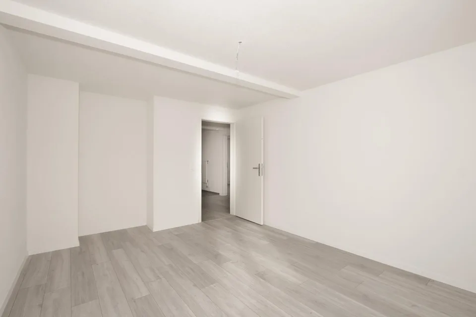 Ihr neues Zuhause mit atemberaubender Seesicht und Badeplatz